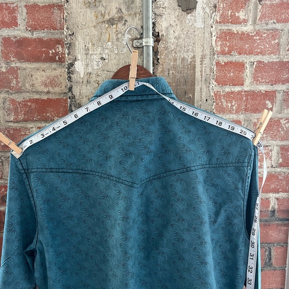 Rafter C Pearl Snap Shirt - Picture 7 of 8